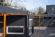 Незаконна автомийка пішла під знесення: прокуратура відстояла землю громади Одеси