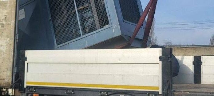 Німеччина та Литва передали Одесі потужні генератори, — ФОТО