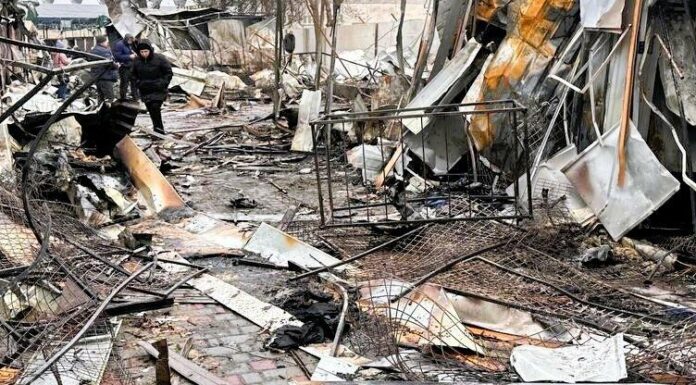 Обстріл ринку в Одесі: екологи нарахували десятки тонн продуктів горіння