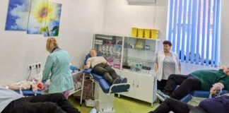 Одесити масово здають кров: у лікарні №11 відбувся День донора