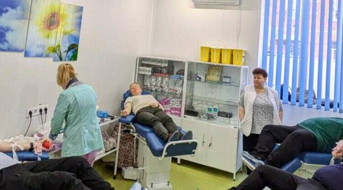 Одесити масово здають кров: у лікарні №11 відбувся День донора