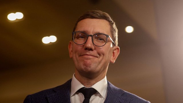 Український безпілотник, що впав на енергооб’єкт в Естонії, був націлений на порт Усть-Луга в РФ — прем’єр Міхал