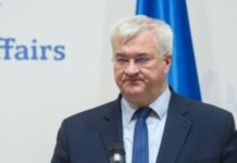 Атака на пологовий в Одесі викликала різку реакцію Сибіги