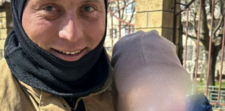 В Одесі 2-річна дитина впала у відкритий люк, — ФОТО