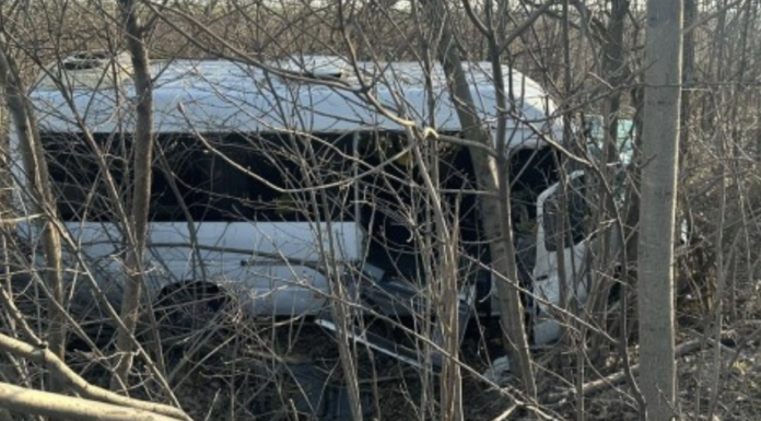 Автобус із людьми злетів із дороги на Одещині, травмовано 11 пасажирів