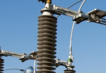 Енергетики терміново відновлюють живлення у трьох районах Одеси: що відомо