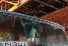 Вражеский беспилотник атаковал бригаду Запорожьеоблэнерго во время ликвидации последствий предыдущего удара