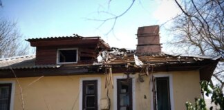 Центр Черноморска подвергся дроновой атаке рф — показали последствия