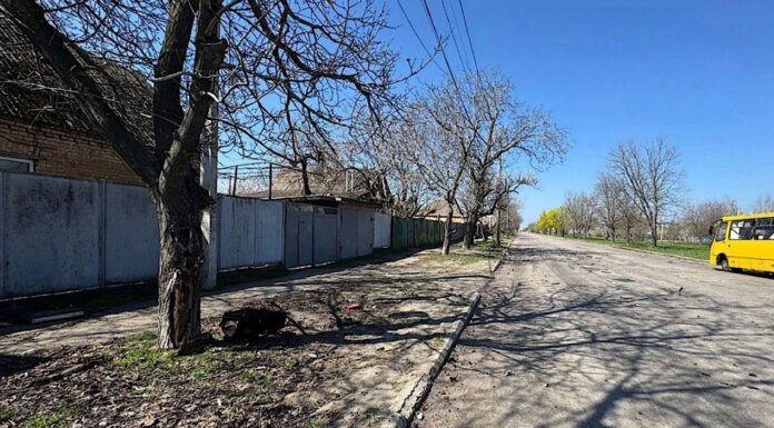 Вторая атака рф на Никополь — БПЛА ударил по авто, погиб мужчина, ранена женщина