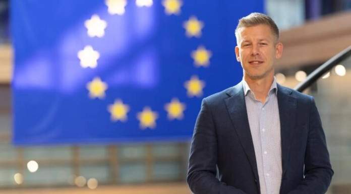 Без газа и указов Путина: соперник Орбана жестко обозначил границы с Россией