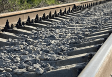 В Одесі потяг збив жінку: що відомо