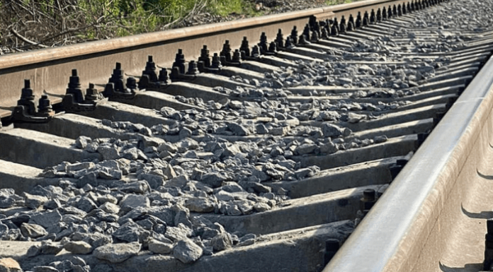 В Одесі потяг збив жінку: що відомо