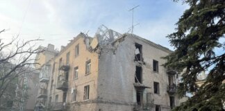 россияне сбросили авиабомбу на многоэтажку в Дружковке, есть погибшая и пятеро раненых