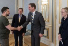 Надеюсь, что США положительно ответят на просьбу Зеленского — сенатор Блюменталь