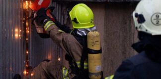 Вечірня пожежа в Одесі: ресторан у Хаджибейському районі опинився в диму, — ФОТО