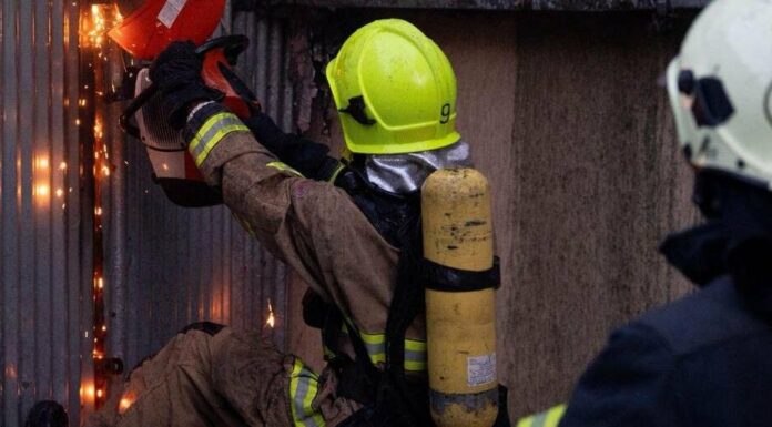 Вечірня пожежа в Одесі: ресторан у Хаджибейському районі опинився в диму, — ФОТО