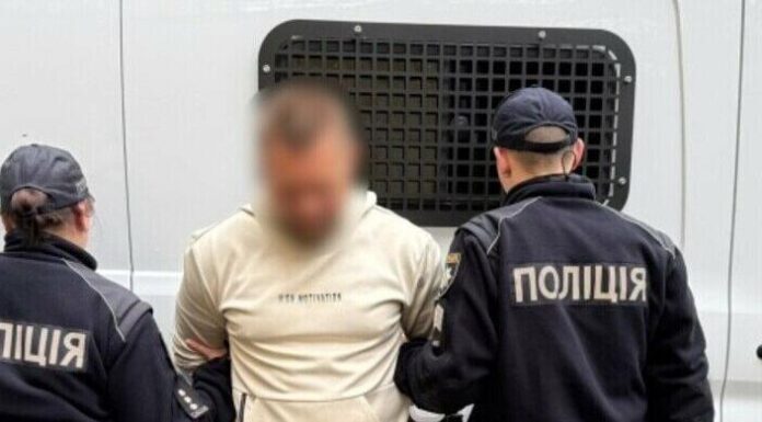 Одесит впав у кому після побиття незнайомцем посеред вулиці