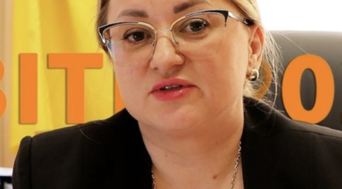 Юристку Таїровської селищної ради на Одещині підозрюють у «тихій» передачі 5 гектарів забудовнику