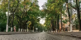 Дух «маленького Парижа» в Одесі: як зʼявився богемний Французький бульвар