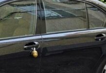 В Одесі чоловік прикріпив гранату до авто підприємця, — ФОТО