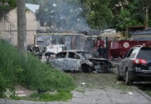 В Киевской области из-за ночной атаки РФ пострадали три человека, повреждены дома и склады