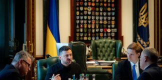 Зеленский и Стармер обсудили подготовку к встречам и переговорам по оружию и дипломатии