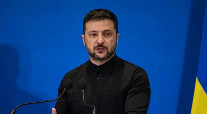 Половина людей вокруг путина хочет продолжения войны, другая половина хочет ее остановить — Зеленский