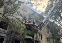 Число пострадавших в Павлограде из-за БПЛА рф возросло до пяти — двух человек спасли