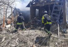 Окупанти влучили ракетою у приватний сектор Одеської області, двоє цивільних зазнали поранень – ОВА