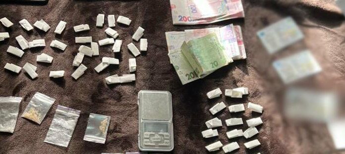 До 12 років тюрми: в Одесі судитимуть жінку за збут особливо небезпечних психотропів