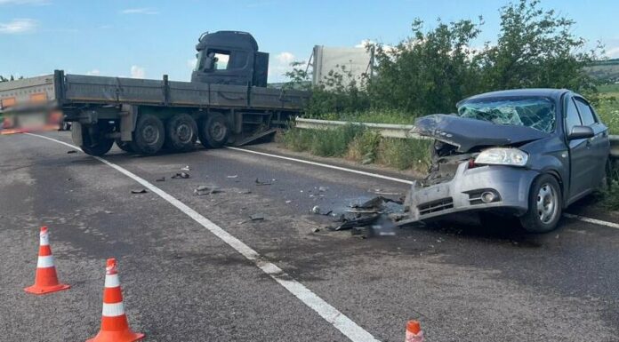 На трасі Одеса – Вознесенськ через ДТП частково ускладнили рух