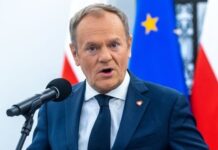 Туск звернувся до президентів Польщі й України з проханням про пряму і щиру розмову