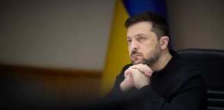 Зеленський прибув у Велику Британію для переговорів з лідерами європейської трійки