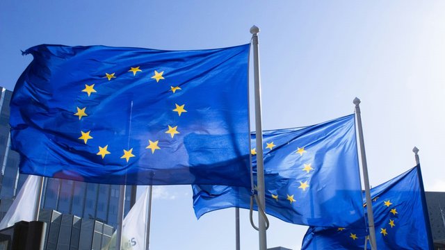 ЄС і далі посилюватиме візовий режим для росіян – представник ЄК