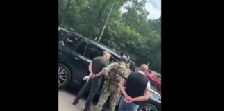 ДБР затримало авто ексначальника Одеського ТЦК Борисова і проводить обшуки