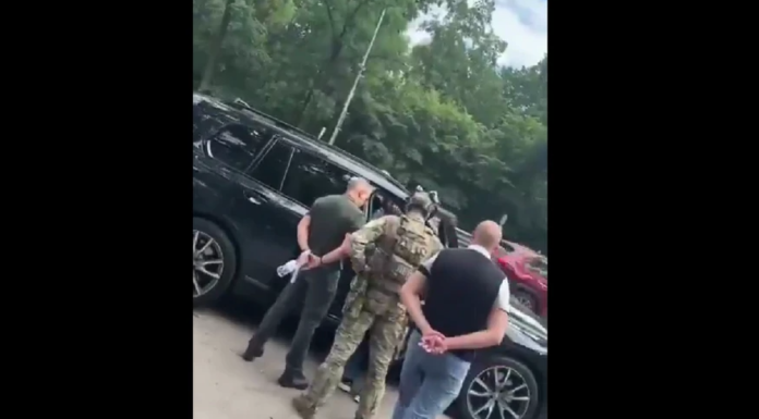 ДБР затримало авто ексначальника Одеського ТЦК Борисова і проводить обшуки