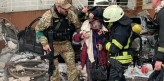 Удар по ЖК «Тірас» в Одесі: правоохоронці назвали російських офіцерів, які віддали смертельний наказ, — ФОТО, ВІДЕО