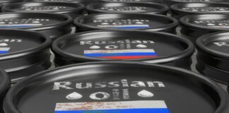 Россия начала импортировать бензин из Индии из-за ударов Украины по нефтеперерабатывающим заводам
