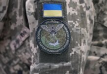В Крыму поразили российский «Панцирь» и военный кран с помощью новейшей Magura — ГУР показало видео