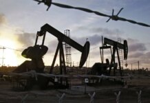 Цены на нефть выросли из-за отказа Ирана от переговоров с США