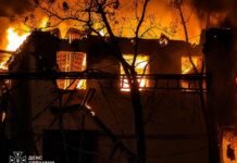 Нічна атака на Одещину: дрони вдарили по взуттєвій фабриці, спалахнули пожежі — ОНОВЛЮЄТЬСЯ