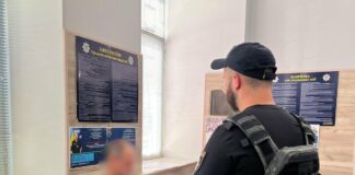 Ніж у груди після невдалого жарту: чим закінчилася сутичка в одеському супермаркеті
