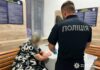 Розкладала «закладки» просто на вулиці: в Одесі затримали 39-річну жінку