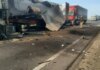 росіяни вдарили по автодорозі на Одещині: п’ятеро людей постраждали